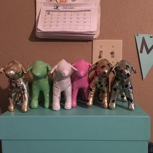 Pink Victoria’s Secret 6 dogs